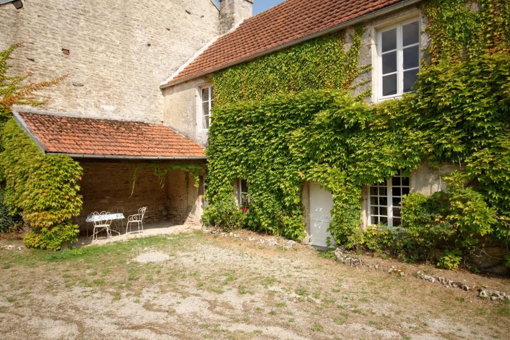 te koop dorpshuis Chaugey Bourgogne 1