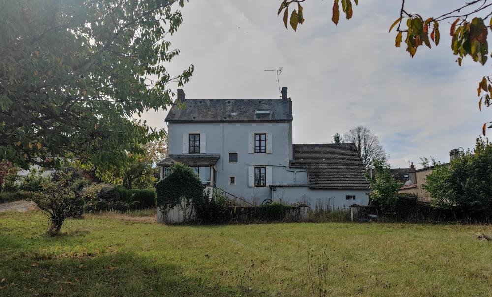  te koop dorpshuis Cercy-la-Tour Nièvre 1