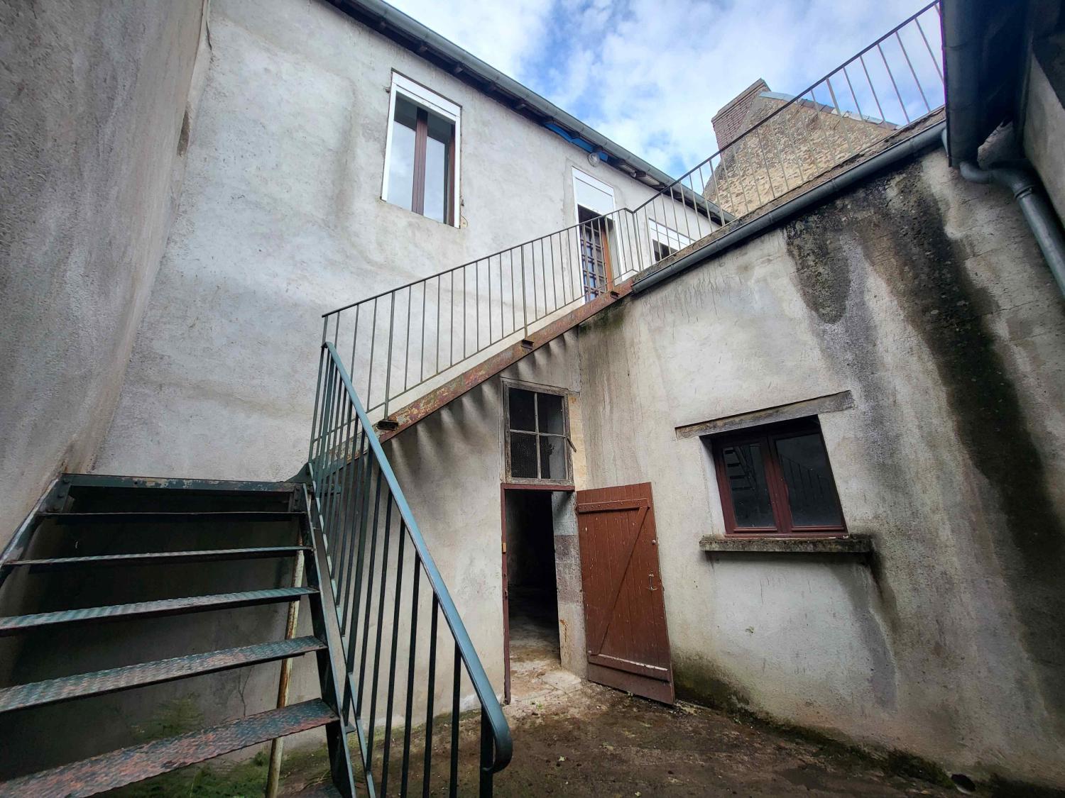  te koop huis Moulins-Engilbert Nièvre 10
