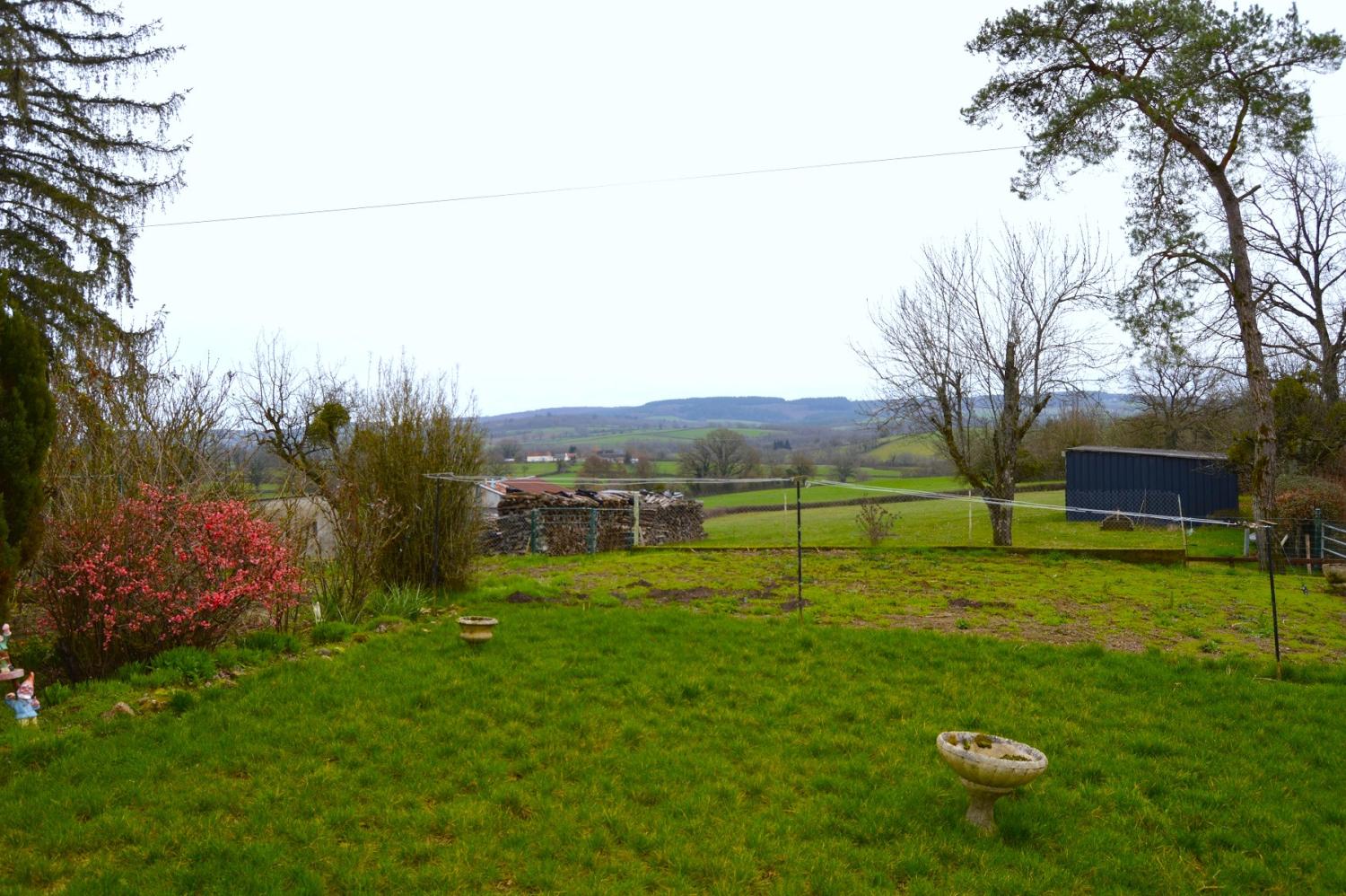  te koop huis Ternant Nièvre 2
