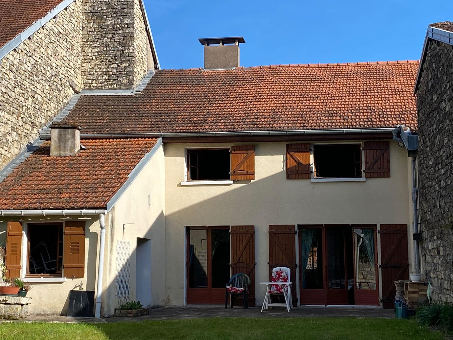  te koop dorpshuis Jussey Haute-Saône 15