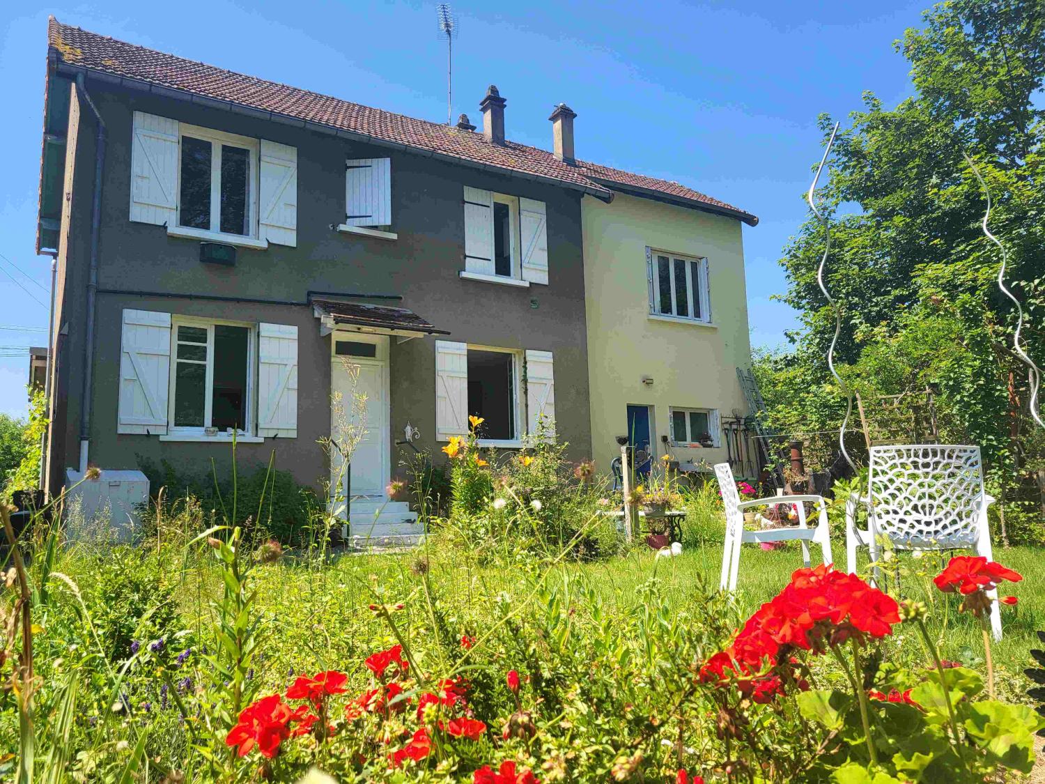  te koop huis Saint-Honoré-Les-Bains Nièvre 1