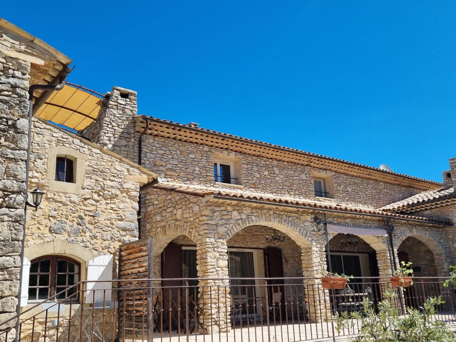  te koop huis met gîte Banon Alpes-de-Haute-Provence 1