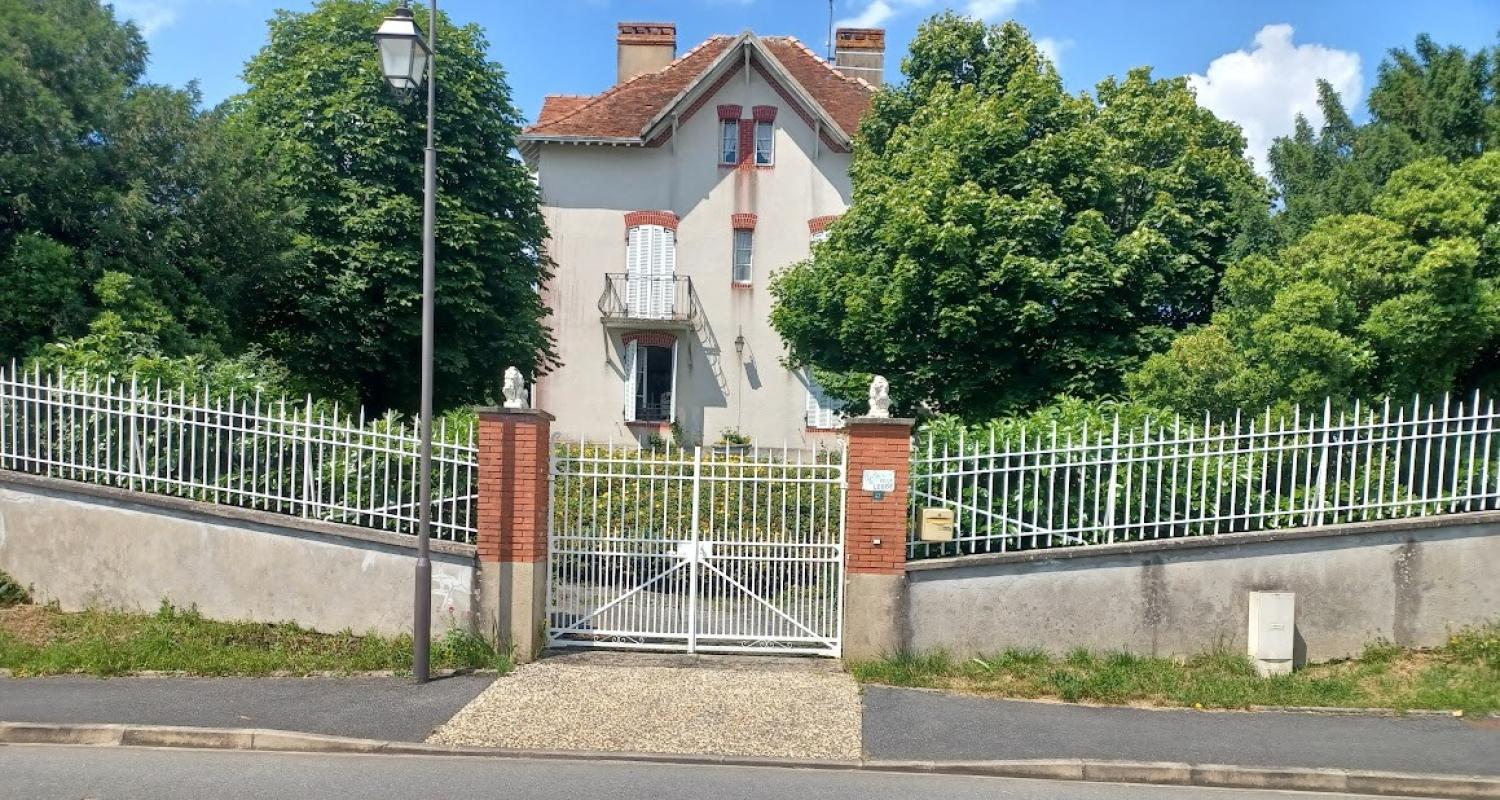  te koop vrijstaand Cuzion Indre 1