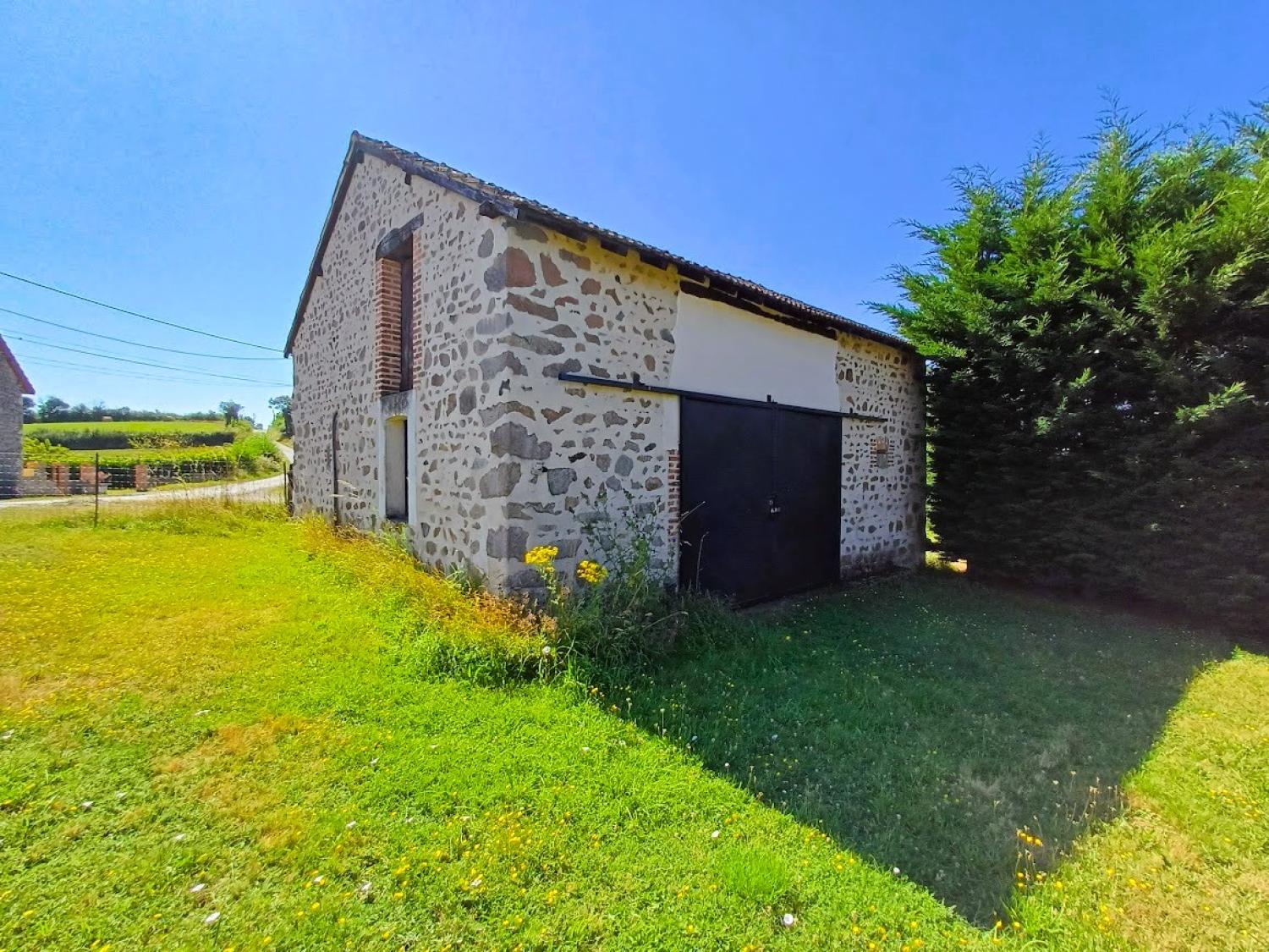 te koop vrijstaand Saint-Maurice-près-Pionsat Puy-de-Dôme 5