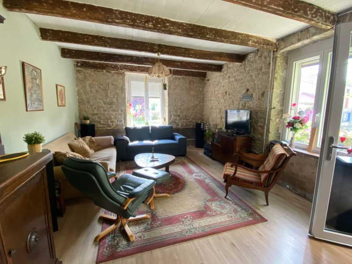  te koop dorpsboerderij Melay Haute-Marne 4