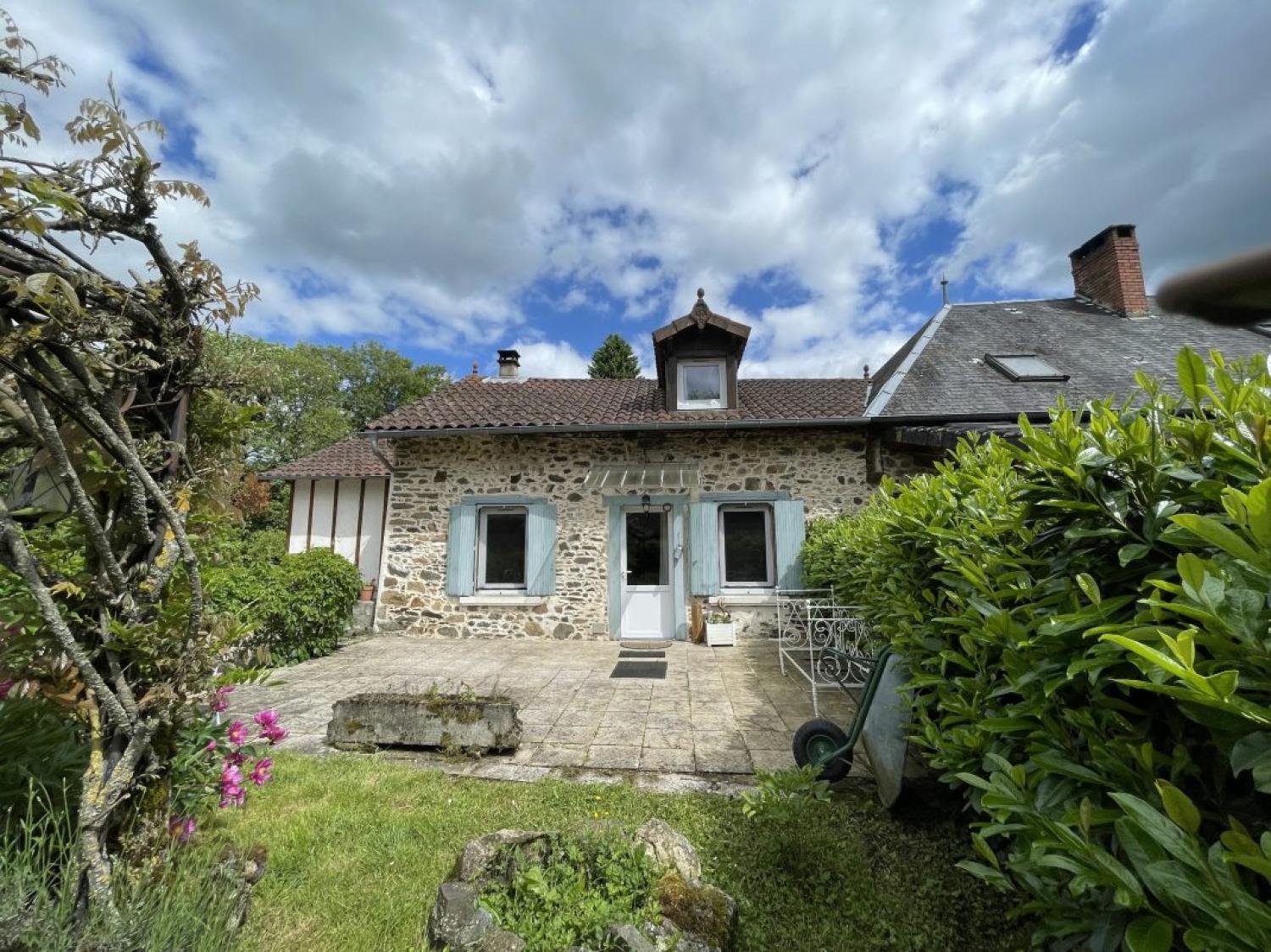  te koop huis Saint-Genest-sur-Roselle Haute-Vienne 1