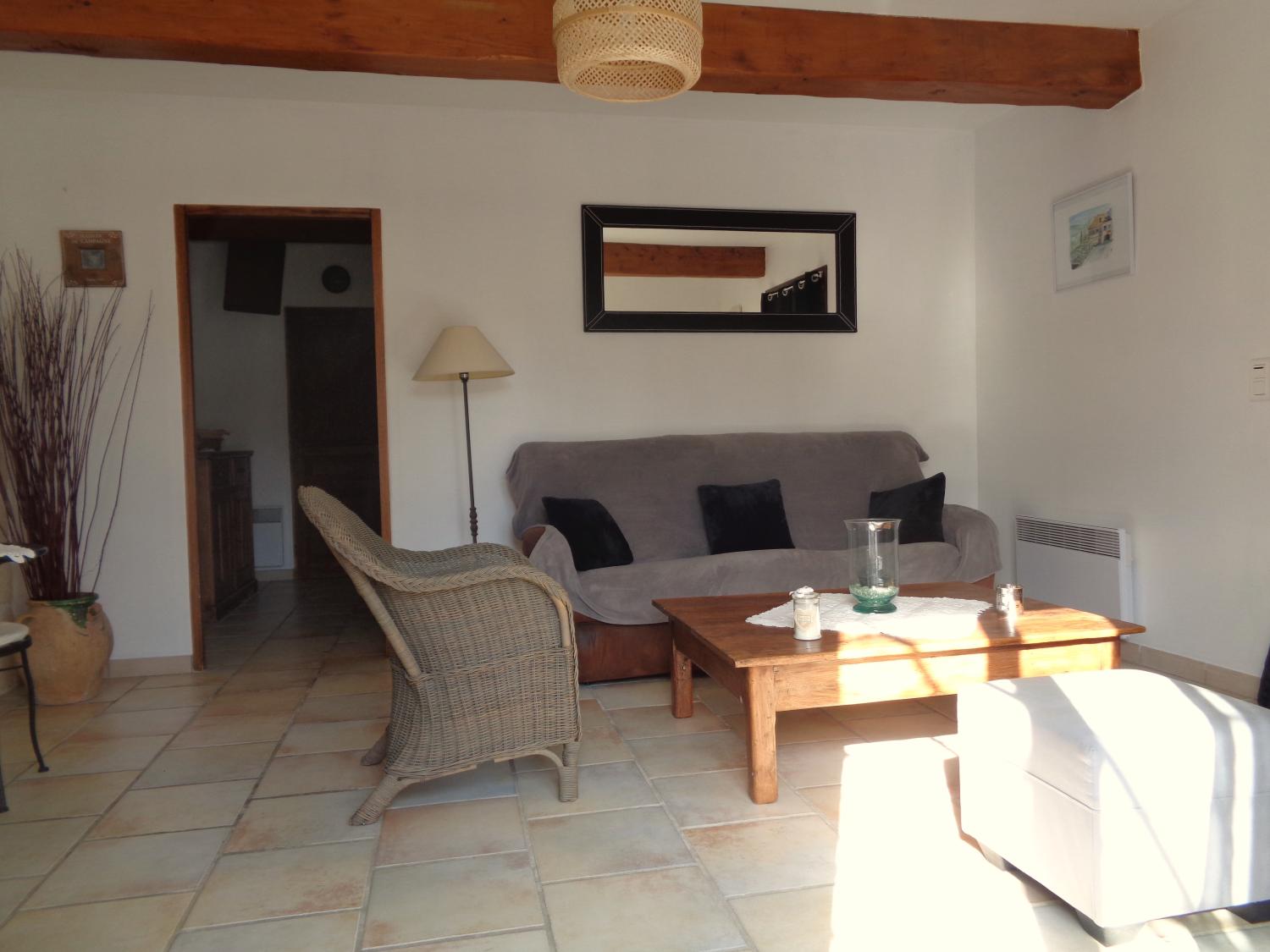  te koop gîtes/ chambres d'hôtes Lacoste Vaucluse 11