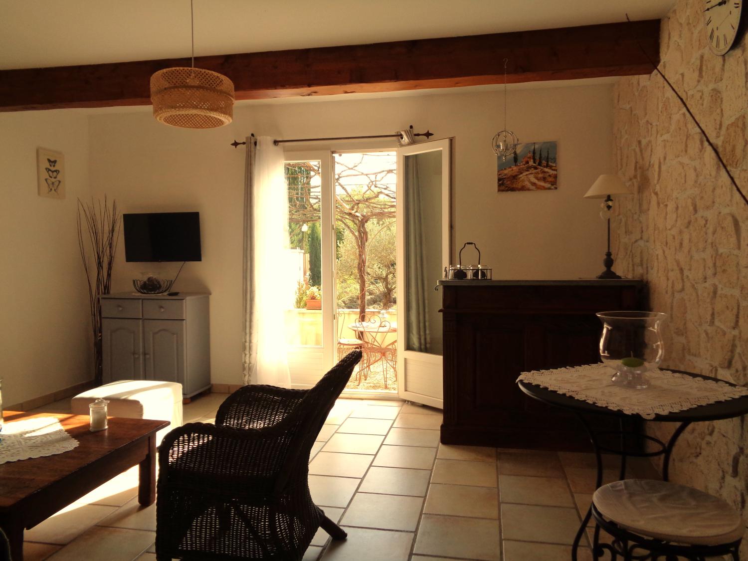  te koop gîtes/ chambres d'hôtes Lacoste Vaucluse 9