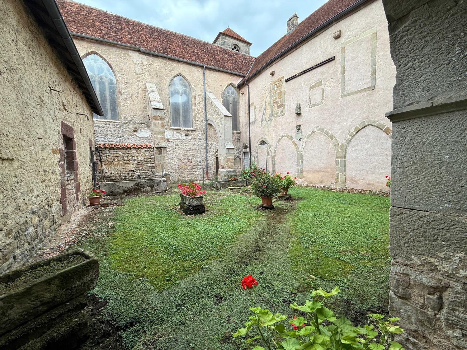  te koop klooster Châtillon-sur-Saône Vogezen 50