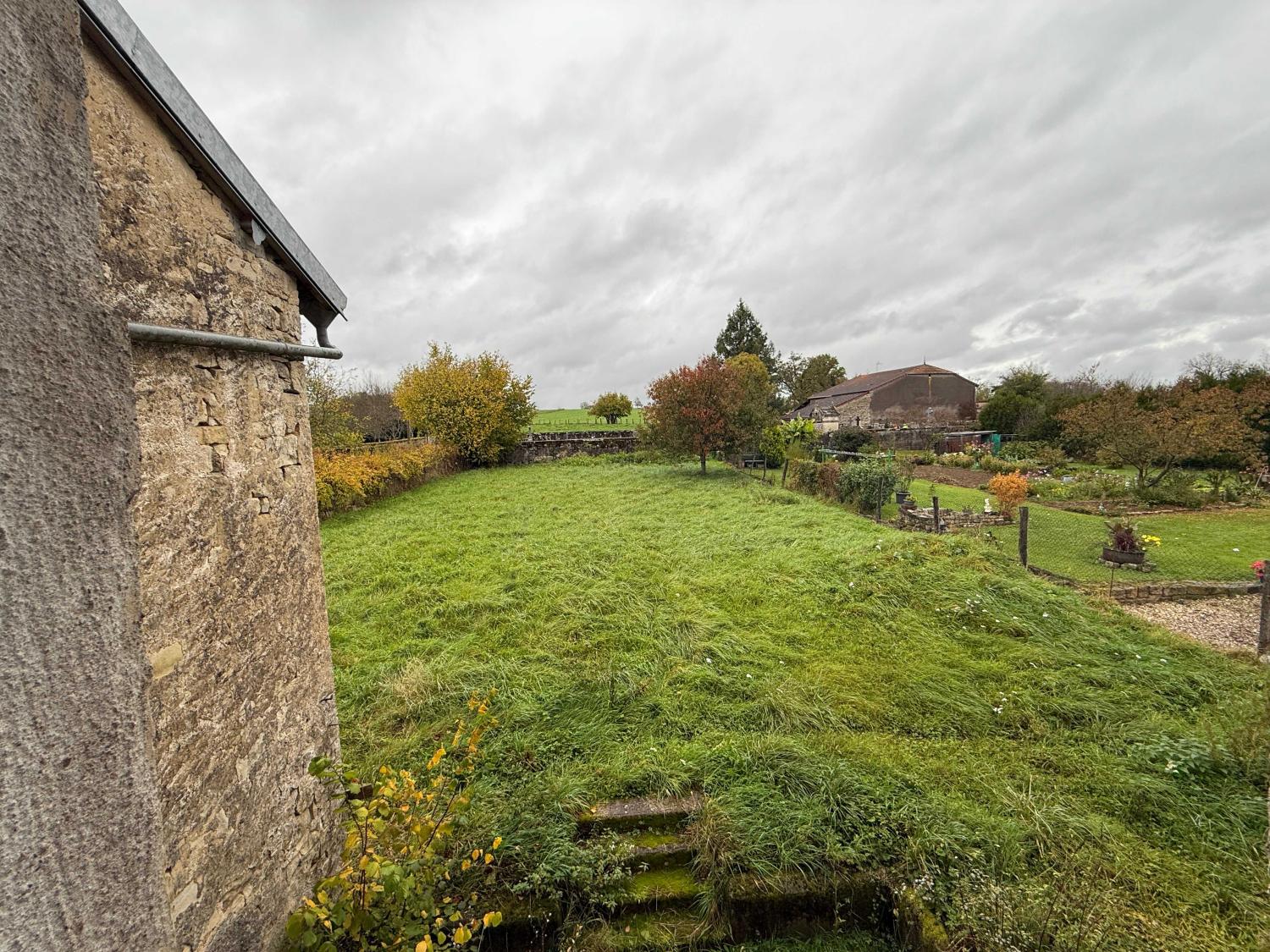 te koop dorpsboerderij Jussey Haute-Saône 21