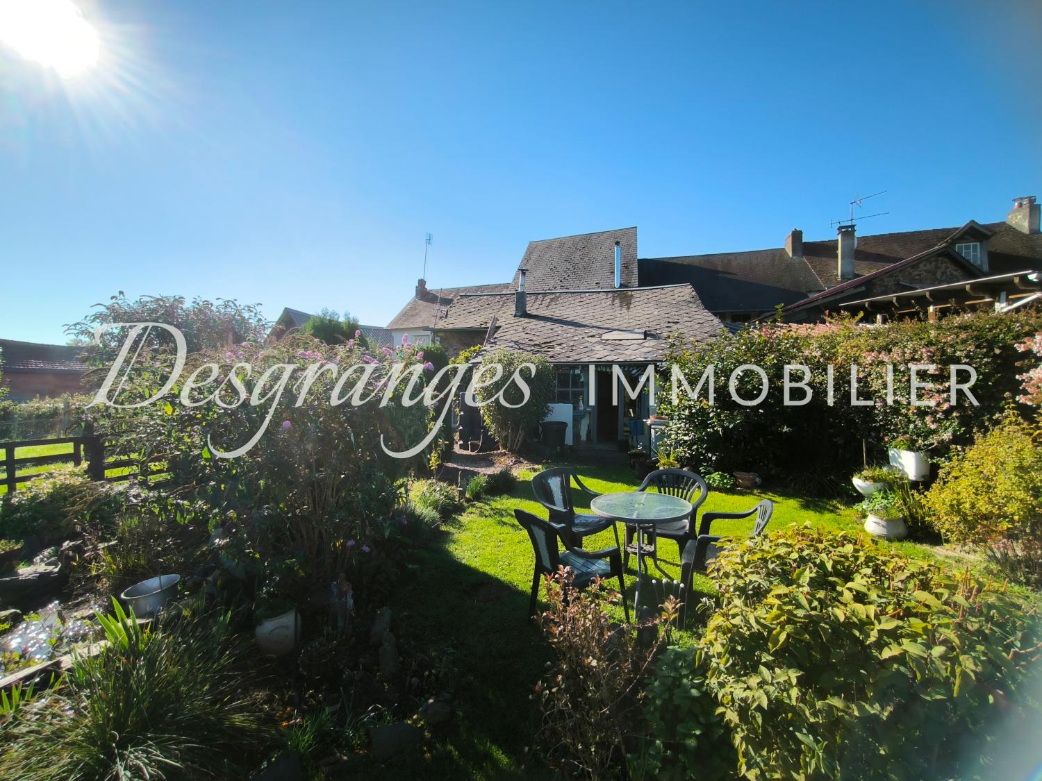  te koop dorpshuis Payzac Dordogne 2