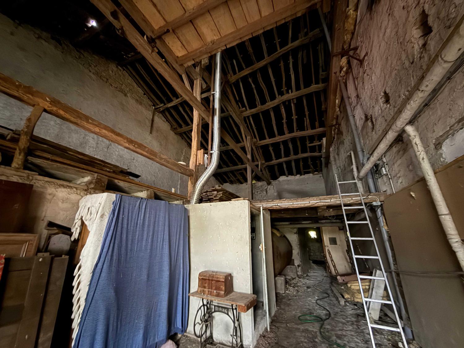 te koop dorpsboerderij Jussey Haute-Saône 26