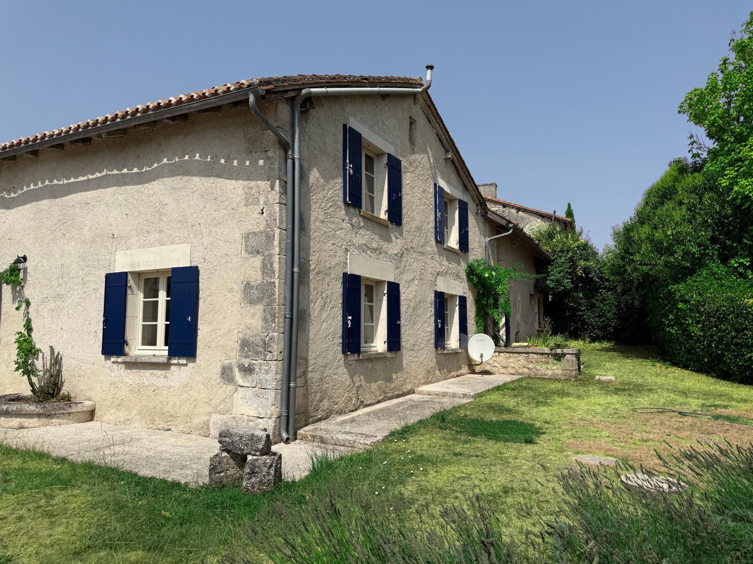  te koop vrijstaand Cherval Dordogne 4