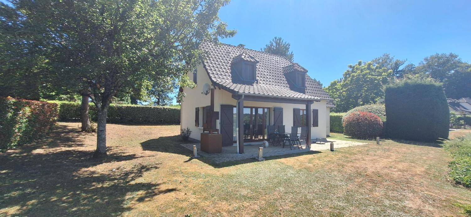 te koop landgoed Saint-Salvadour Corrèze 1