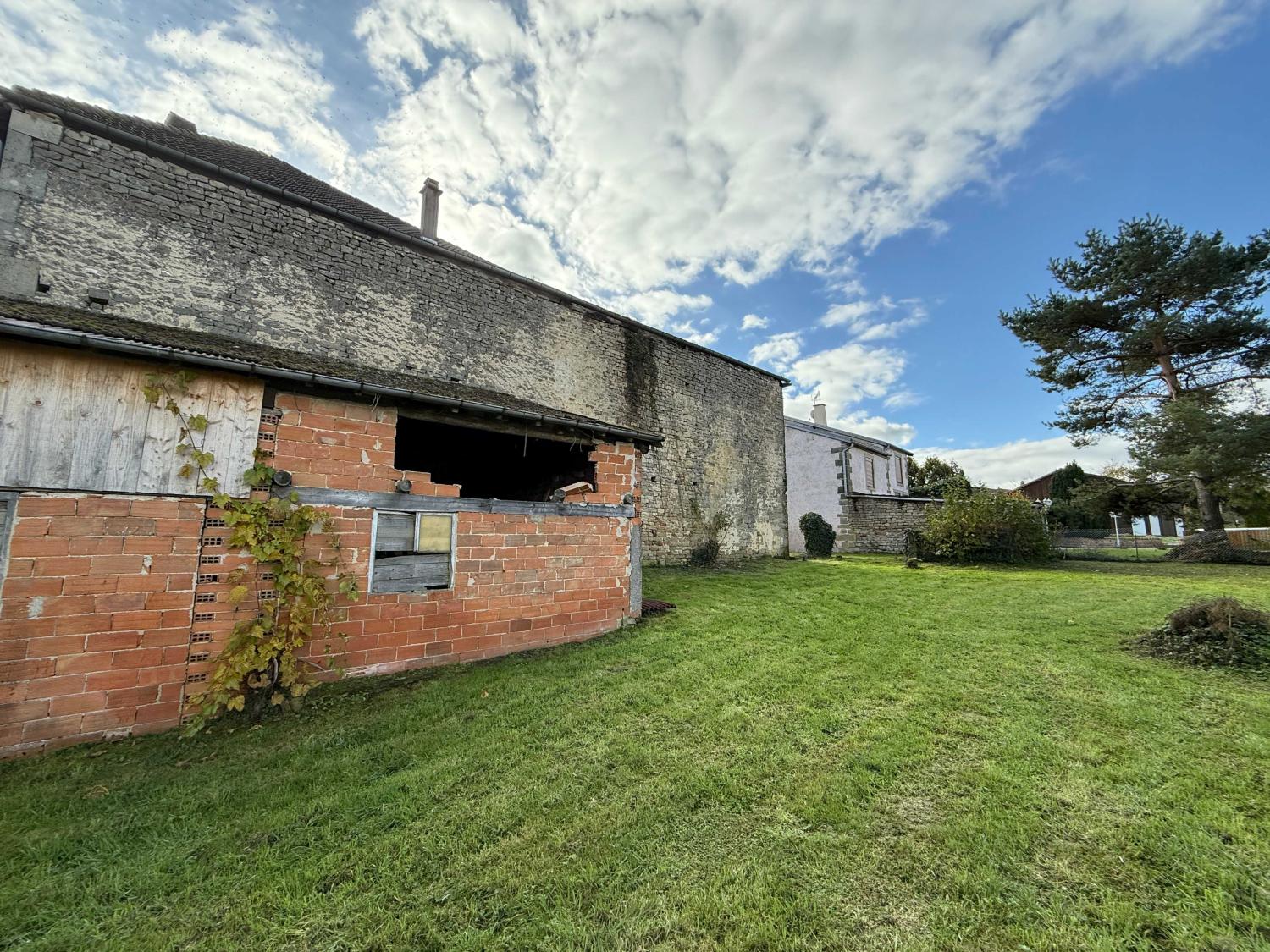 te koop herenhuis Monthureux-sur-Saône Vogezen 31