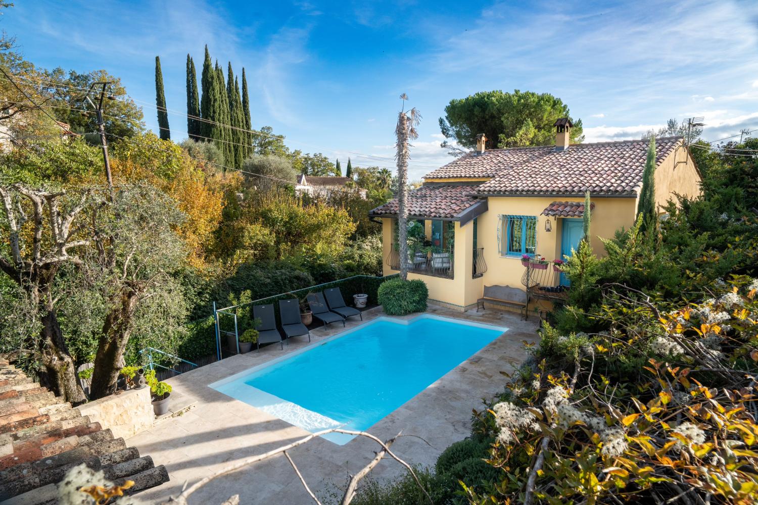  te koop villa Tourette-sur-Loup Alpes-Maritimes 1