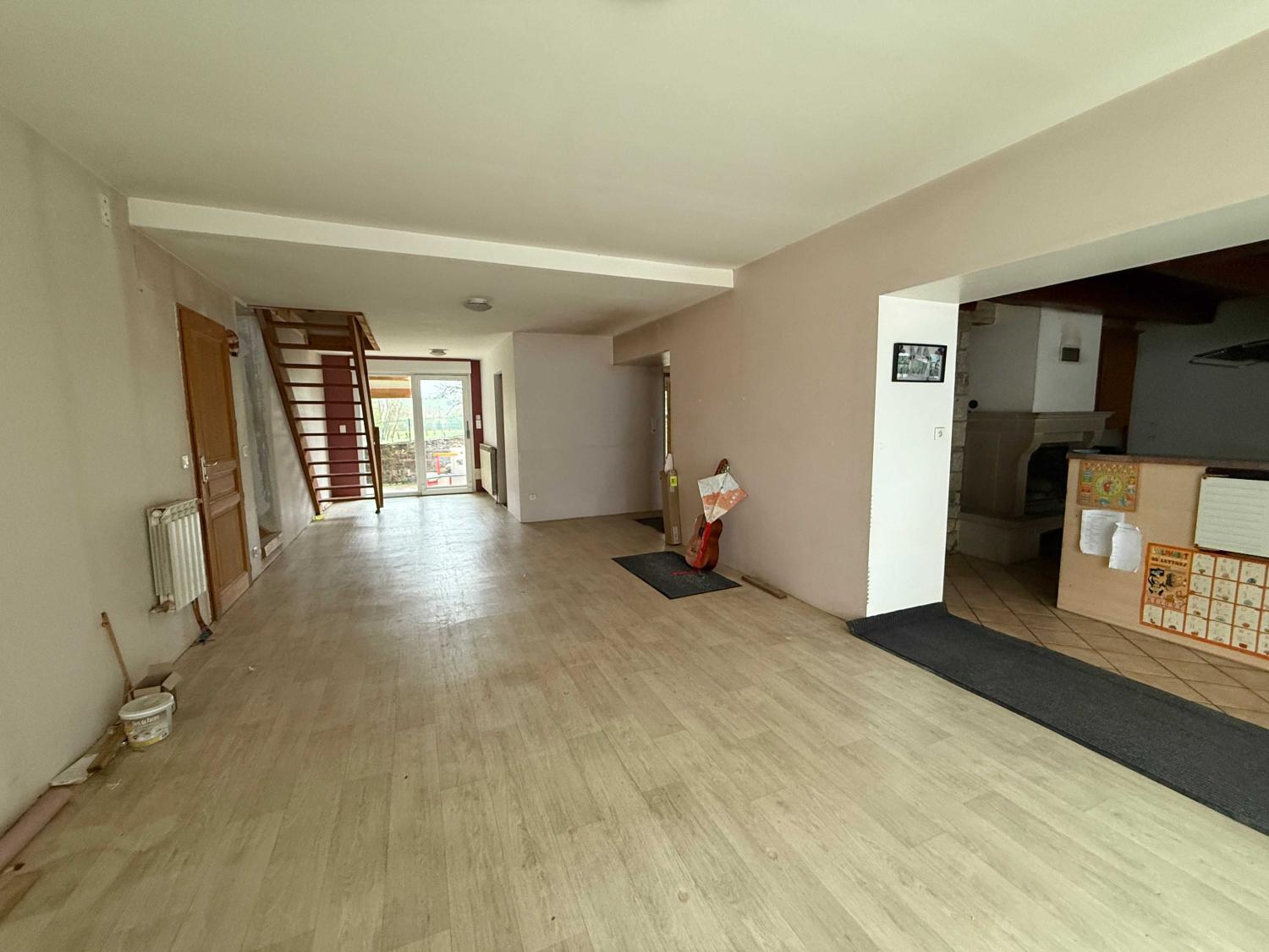  te koop dorpshuis Les Thons Vogezen 3