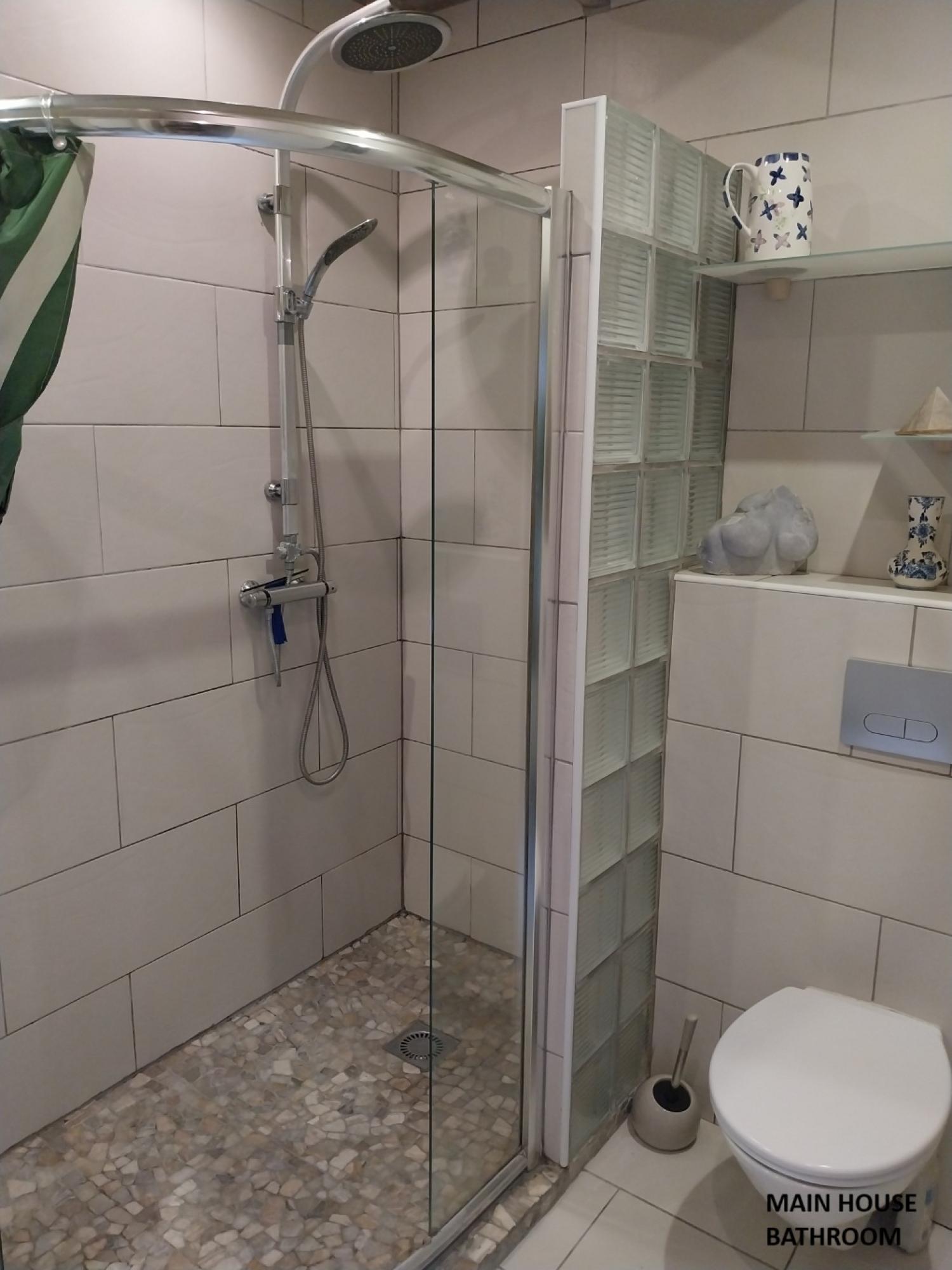  te koop huis met gîte Puy-l'Évêque Lot 15