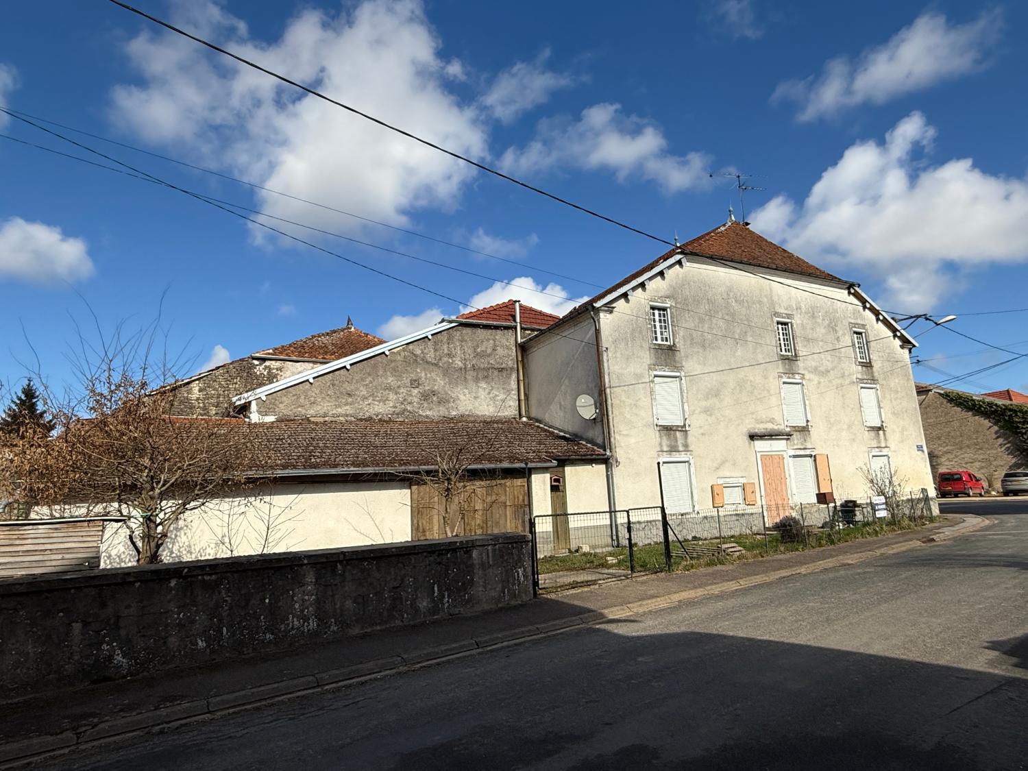  te koop dorpshuis Melay Haute-Marne 2