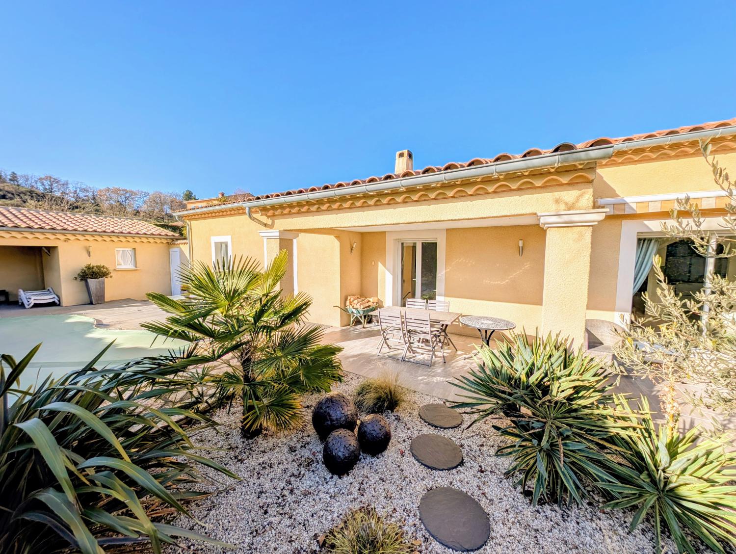  te koop villa Mirabel-aux-Baronnies Drôme 2