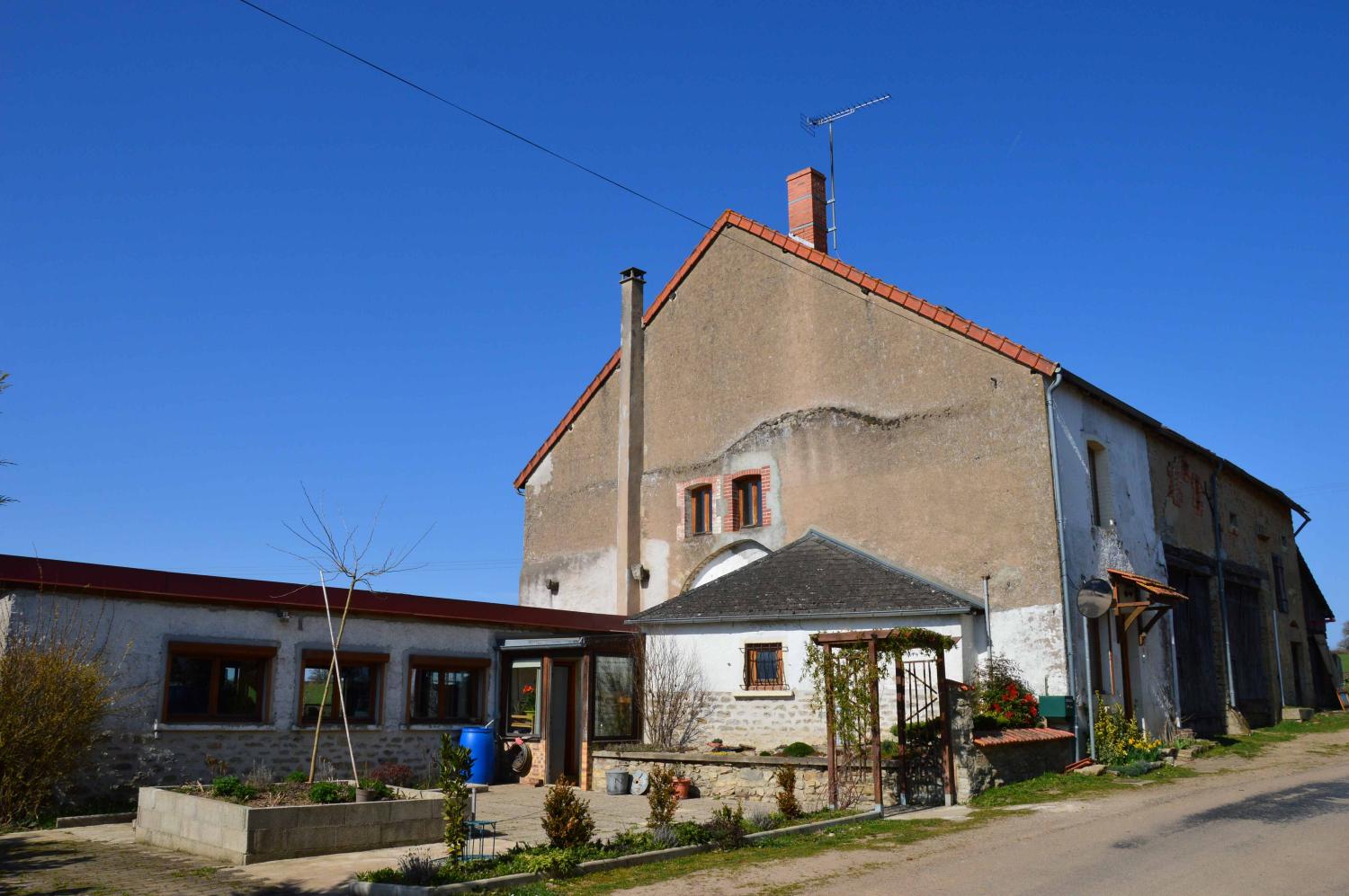 te koop huis Brinay Nièvre 1