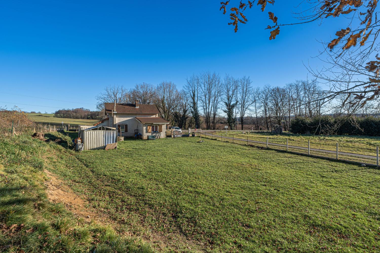  te koop vrijstaand Champagnac-la-Rivière Haute-Vienne 13