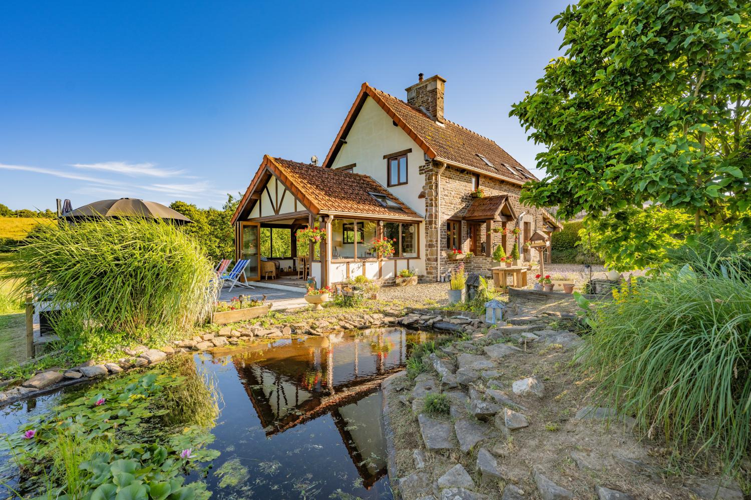  te koop huis met gîte Saint-Martin-de-Landelles Manche 1