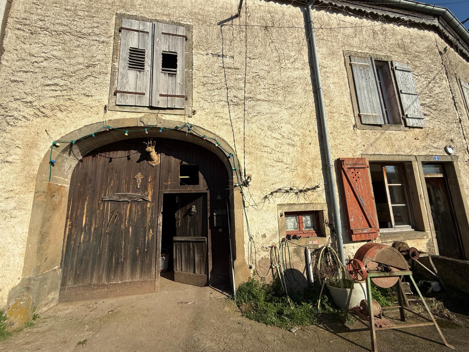  te koop dorpsboerderij Melay Haute-Marne 29
