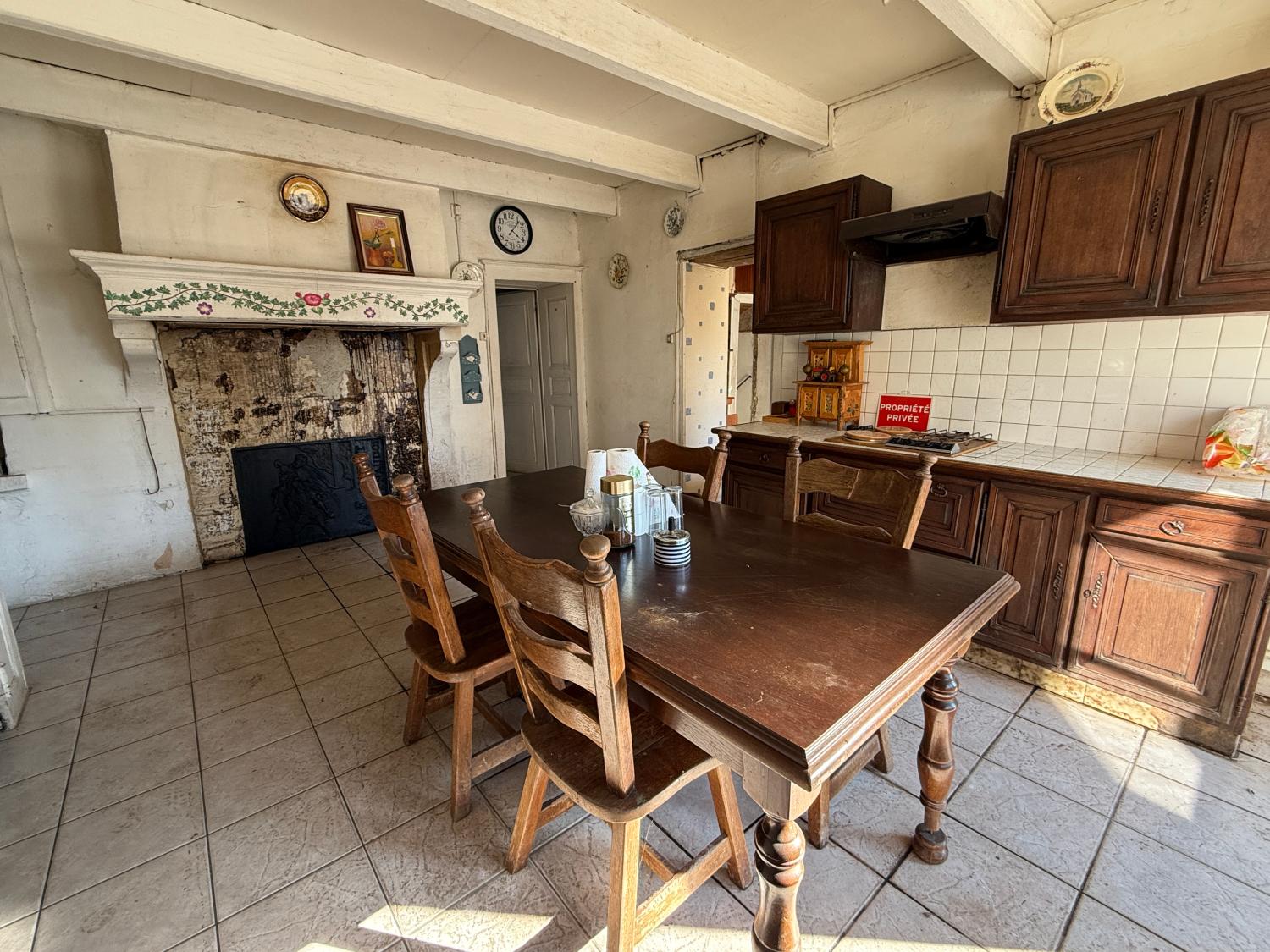  te koop dorpsboerderij Melay Haute-Marne 2