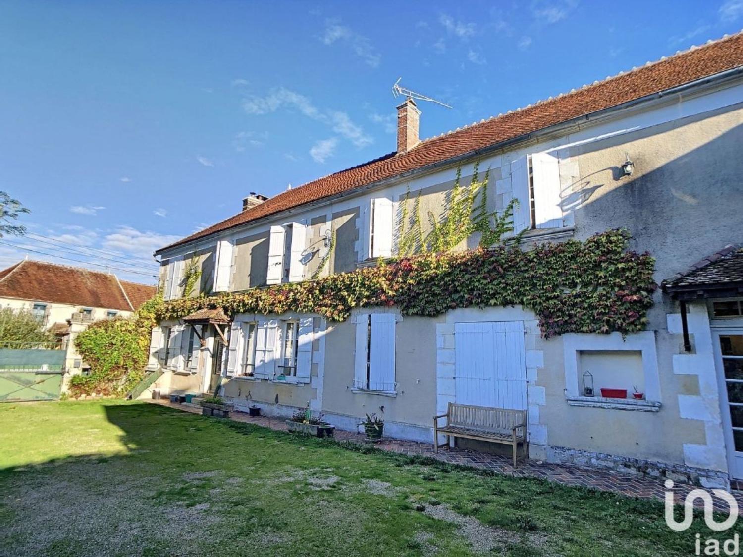  te koop gîtes/ chambres d'hôtes Pontigny Yonne 16