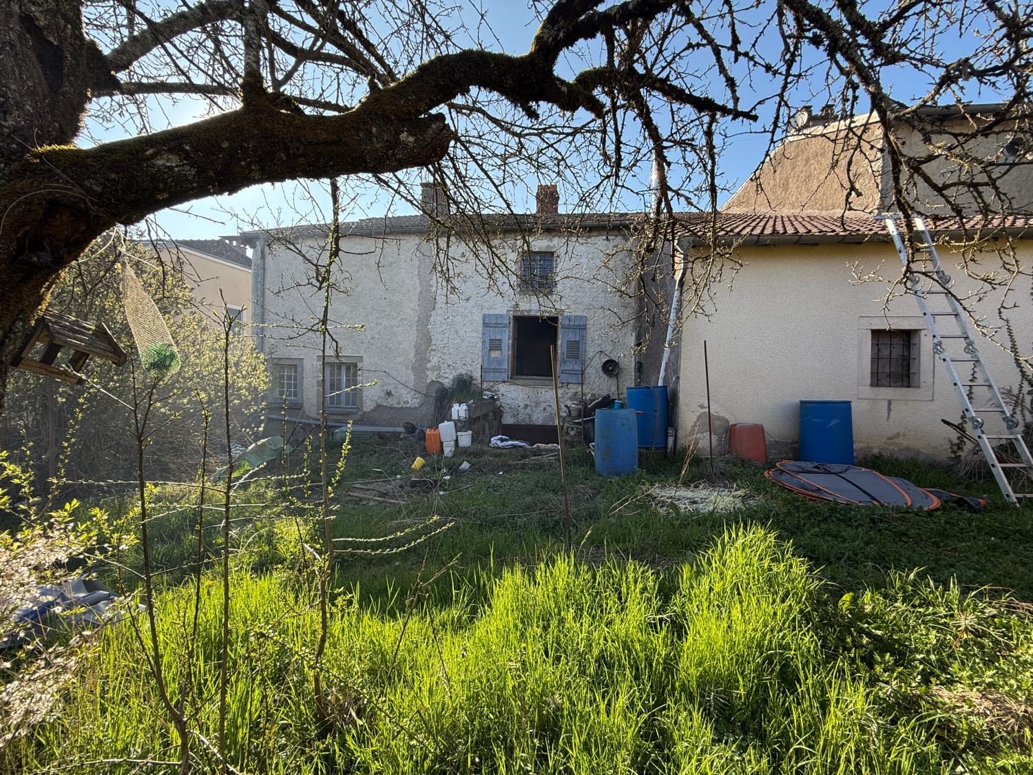  te koop dorpsboerderij Melay Haute-Marne 22