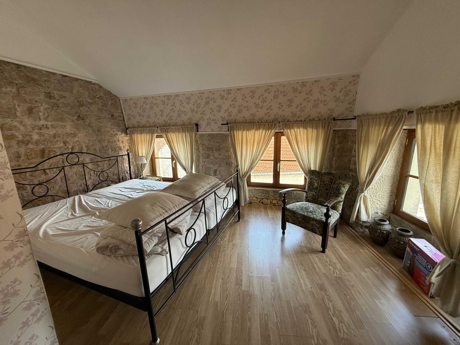 te koop dorpshuis Melay Haute-Marne 4
