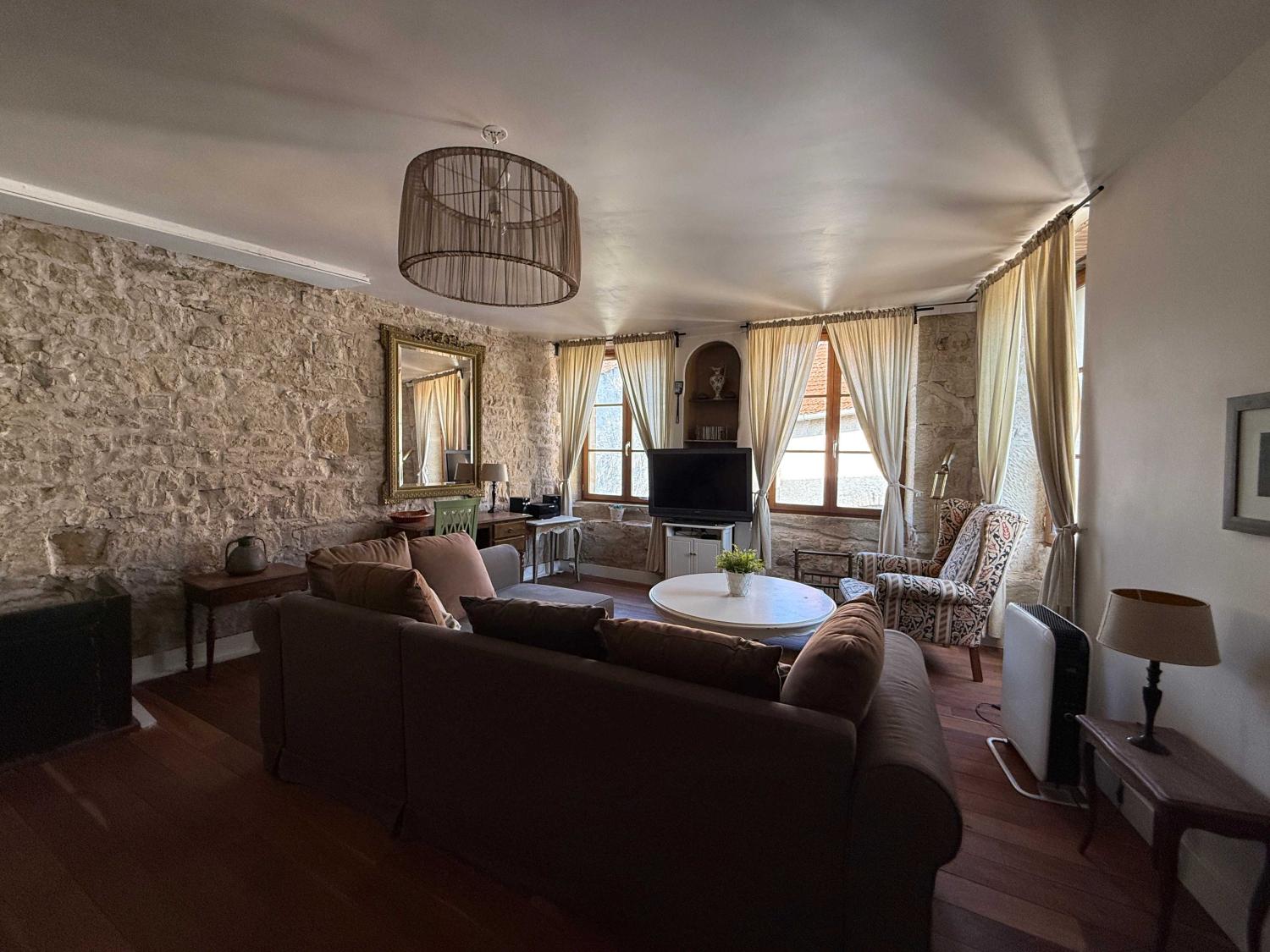  te koop dorpshuis Melay Haute-Marne 3