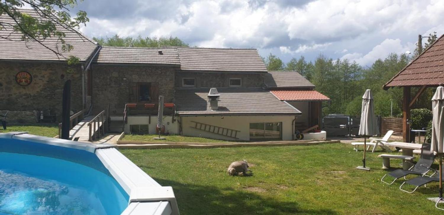  te koop gîtes/ chambres d'hôtes Le Mayet-de-Montagne Allier 14