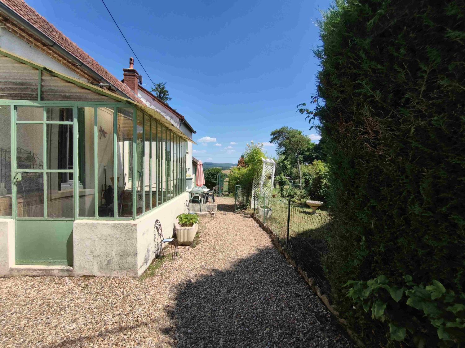  te koop huis Ternant Nièvre 6
