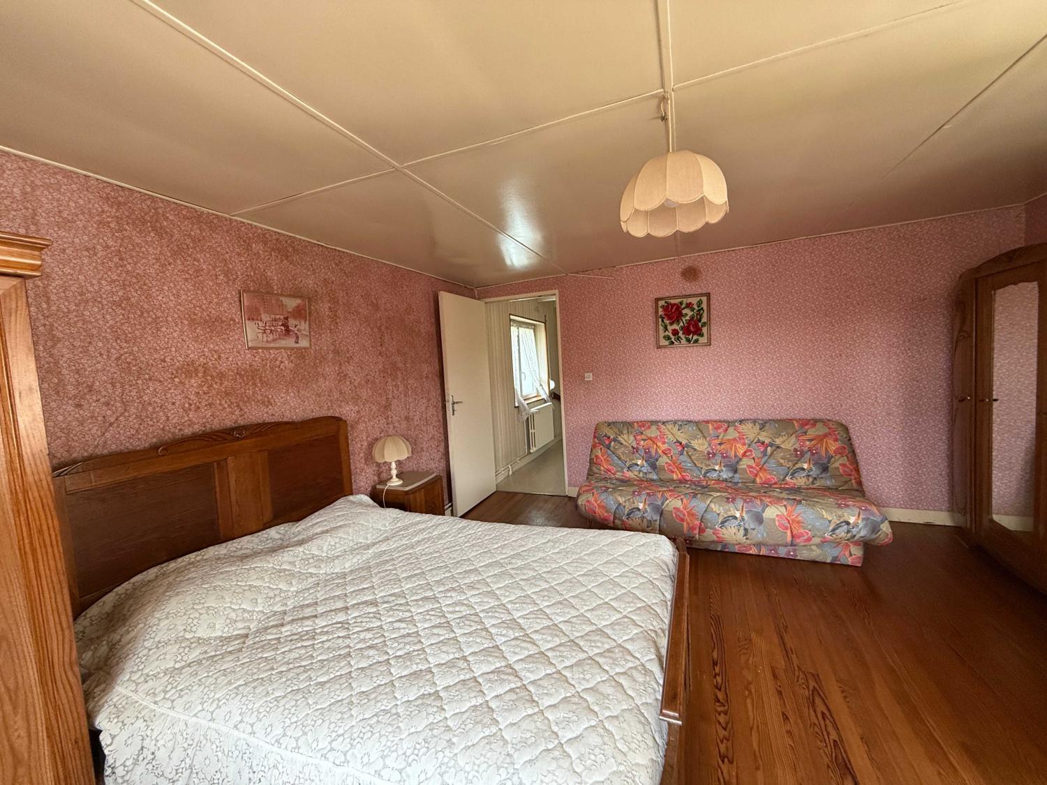  te koop dorpsboerderij Voisey Haute-Marne 25