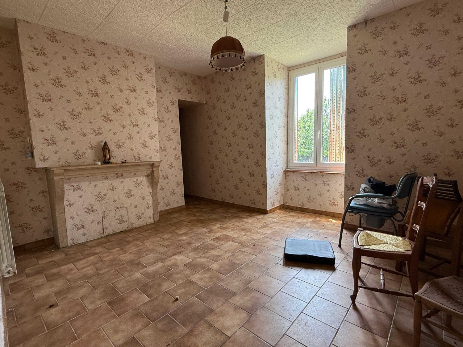  te koop dorpsboerderij Confracourt Haute-Saône 8