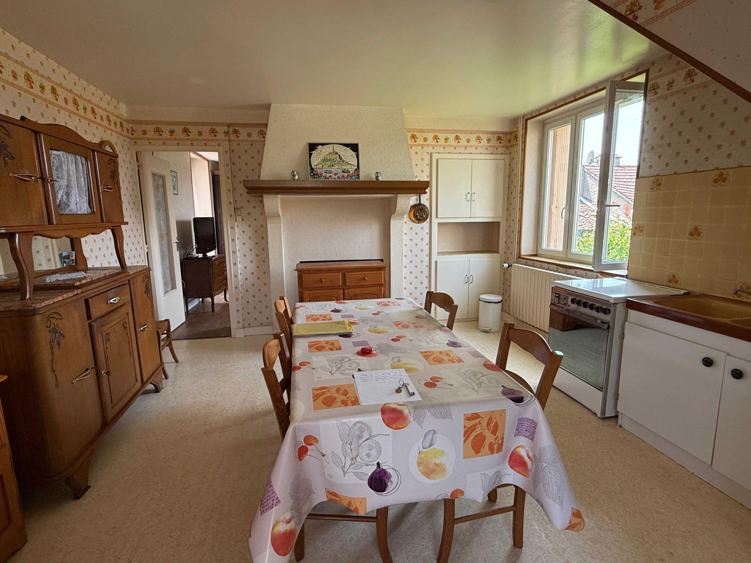  te koop dorpsboerderij Voisey Haute-Marne 4