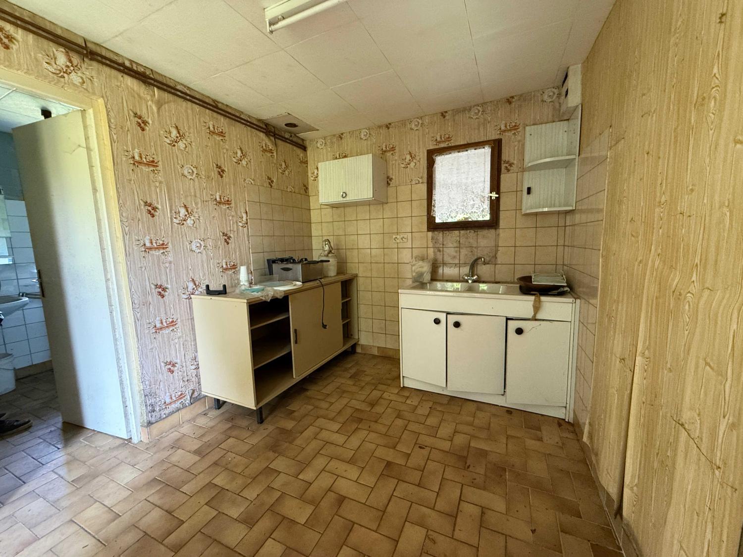  te koop dorpsboerderij Confracourt Haute-Saône 14