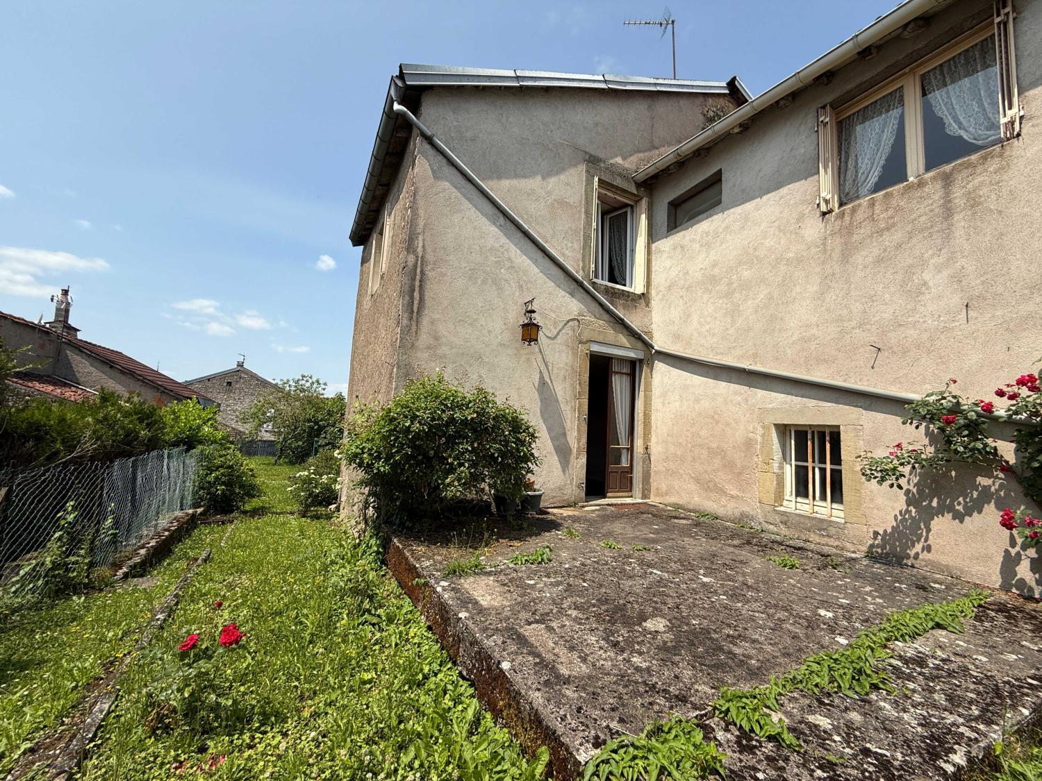  te koop dorpsboerderij Voisey Haute-Marne 11