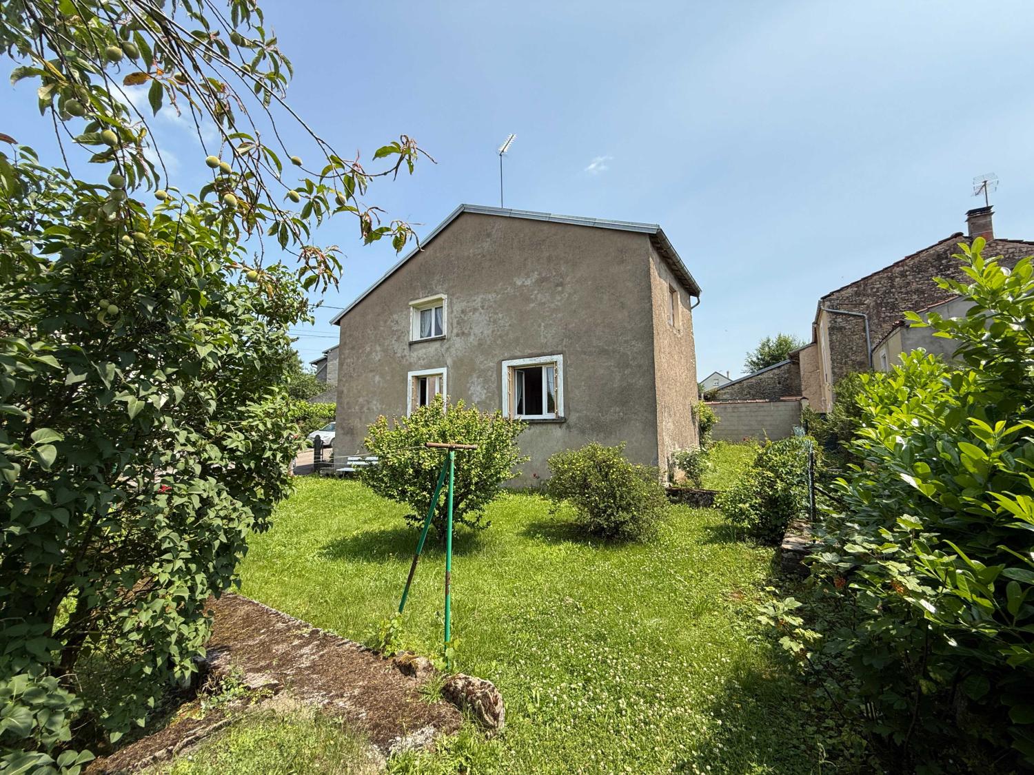  te koop dorpsboerderij Voisey Haute-Marne 3