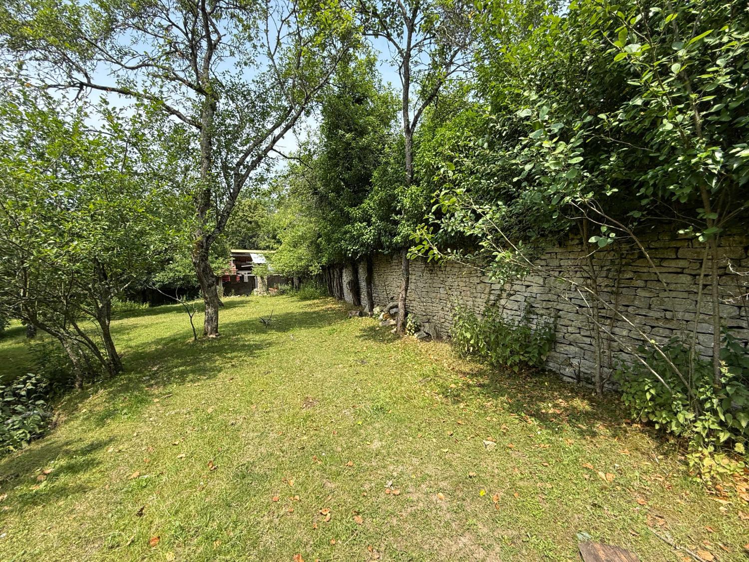  te koop dorpsboerderij Confracourt Haute-Saône 41