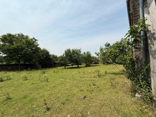  te koop dorpsboerderij Confracourt Haute-Saône 32