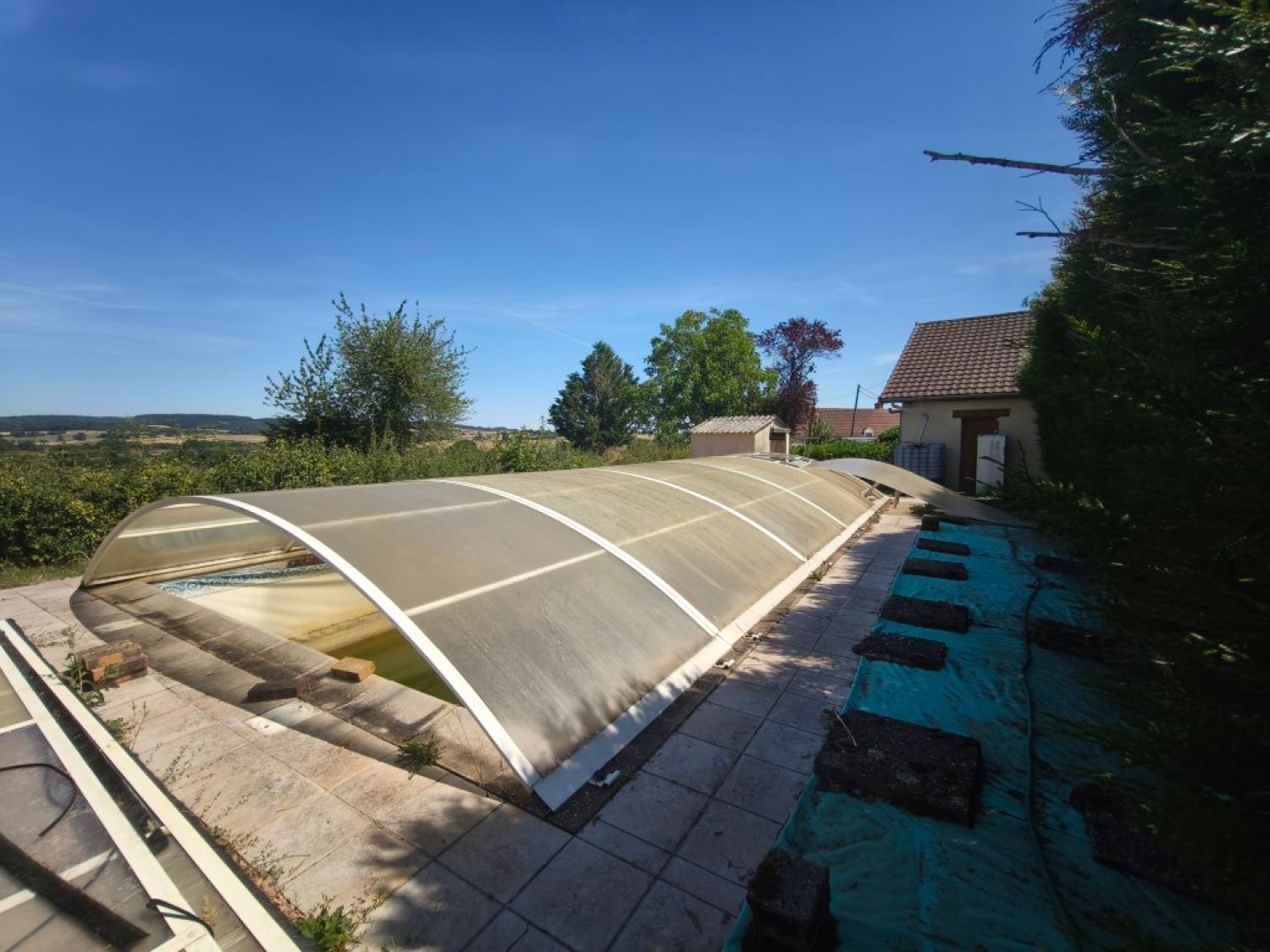  te koop huis Savigny-Poil-Fol Nièvre 9