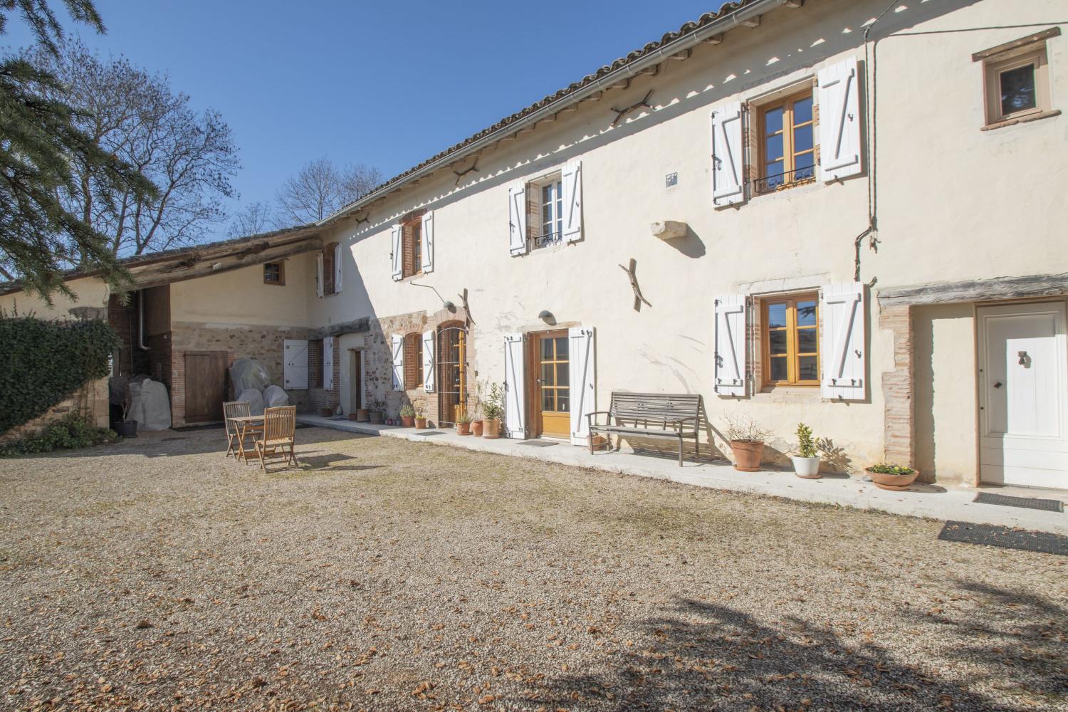  te koop gîtes/ chambres d'hôtes Castelnau-de-Montmiral Tarn 24
