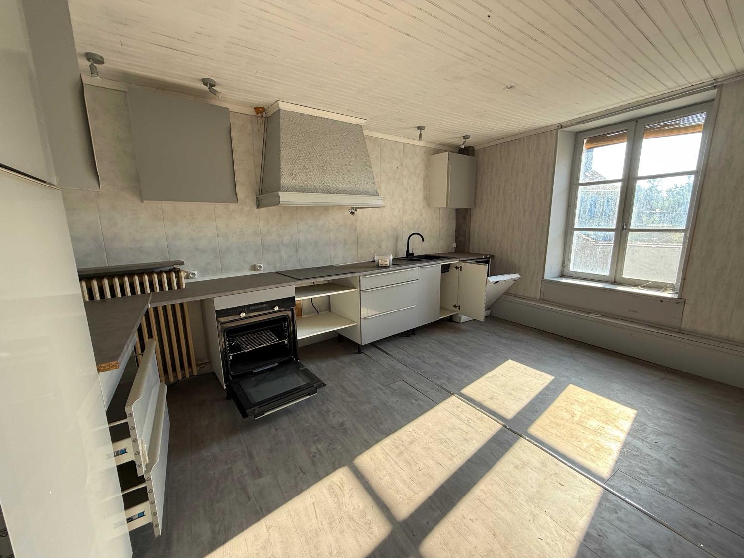  te koop dorpshuis Bourbonne-les-Bains Haute-Marne 3