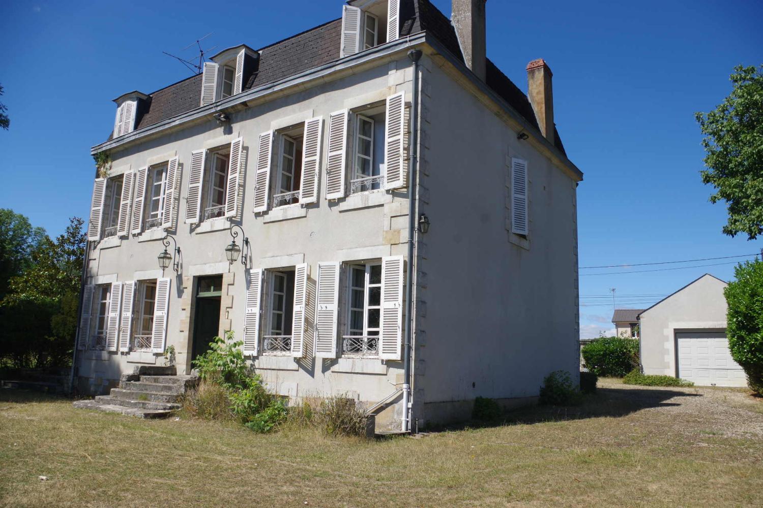  te koop herenhuis Châtillon-en-Bazois Nièvre 3