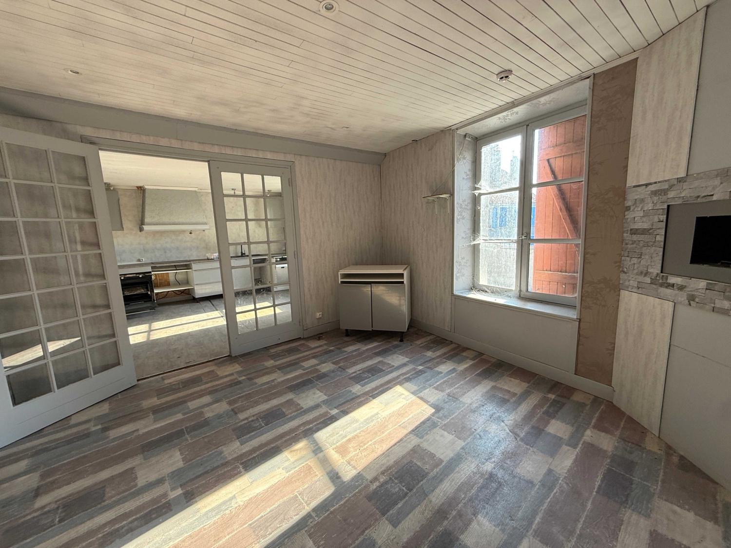  te koop dorpshuis Bourbonne-les-Bains Haute-Marne 13
