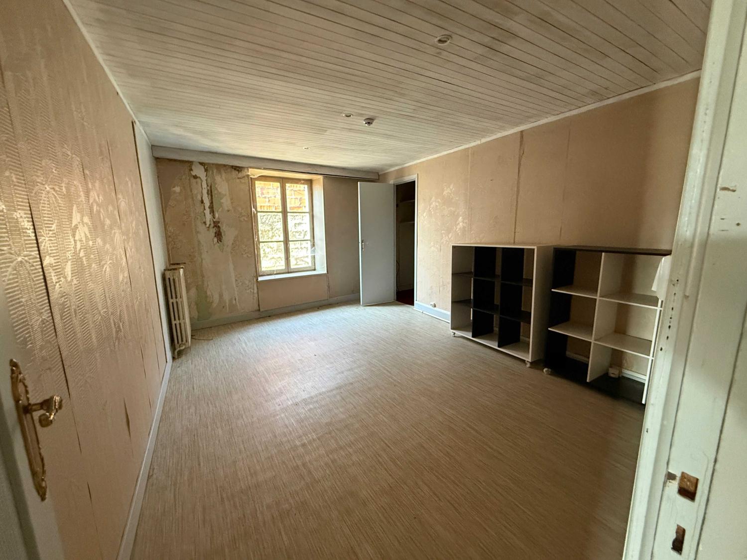  te koop dorpshuis Bourbonne-les-Bains Haute-Marne 14